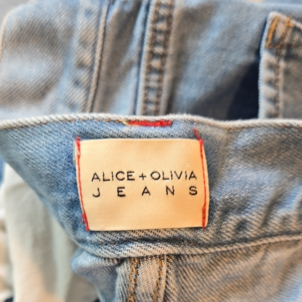 Alice + Olivia | Cay High Rise Wide Leg Baggy Cargo Jeans - Picture 8 of 9